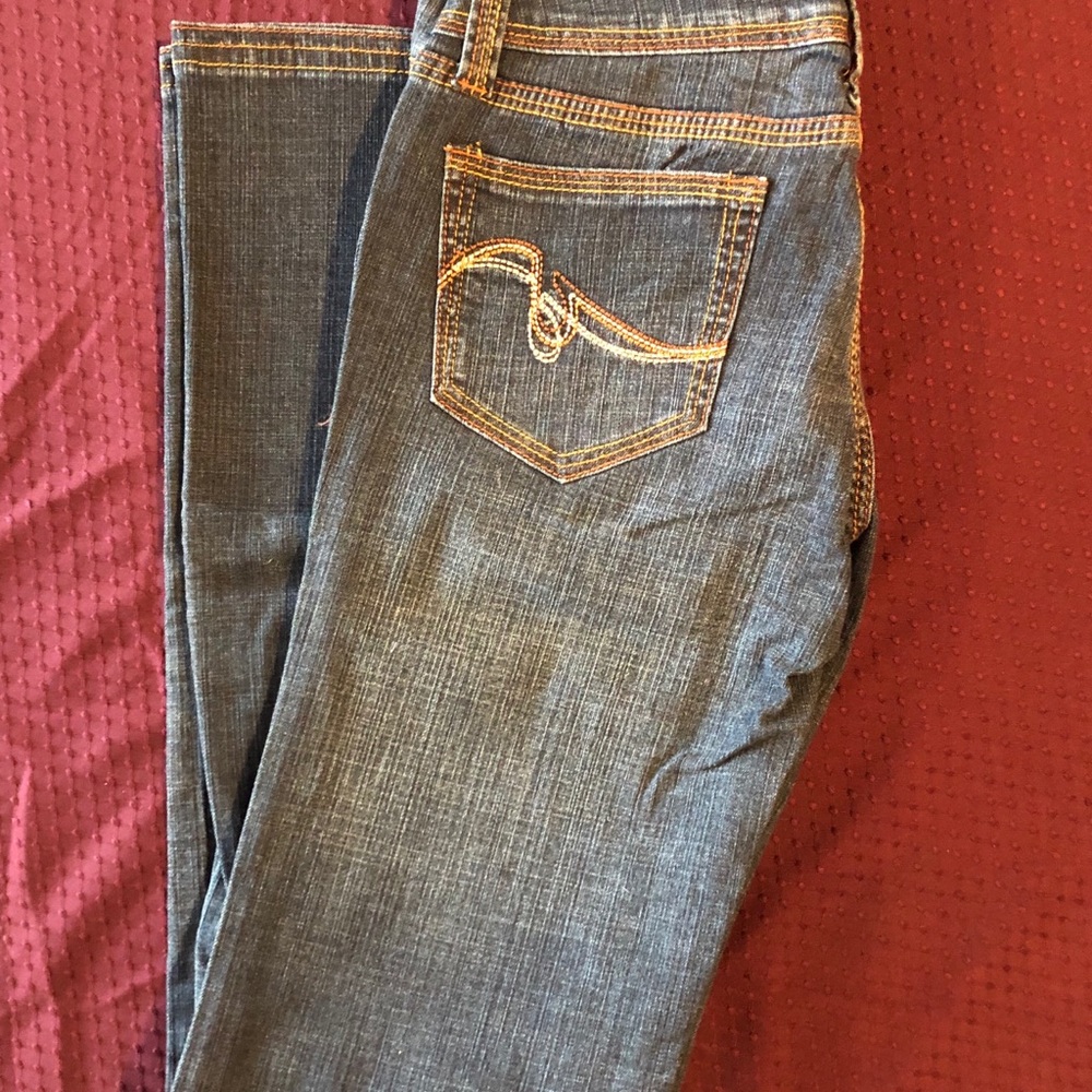 Cest toi - Three line stitch